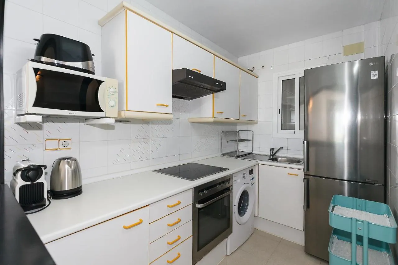 Uhc Los Flamencos Family Apartments Miami Playa